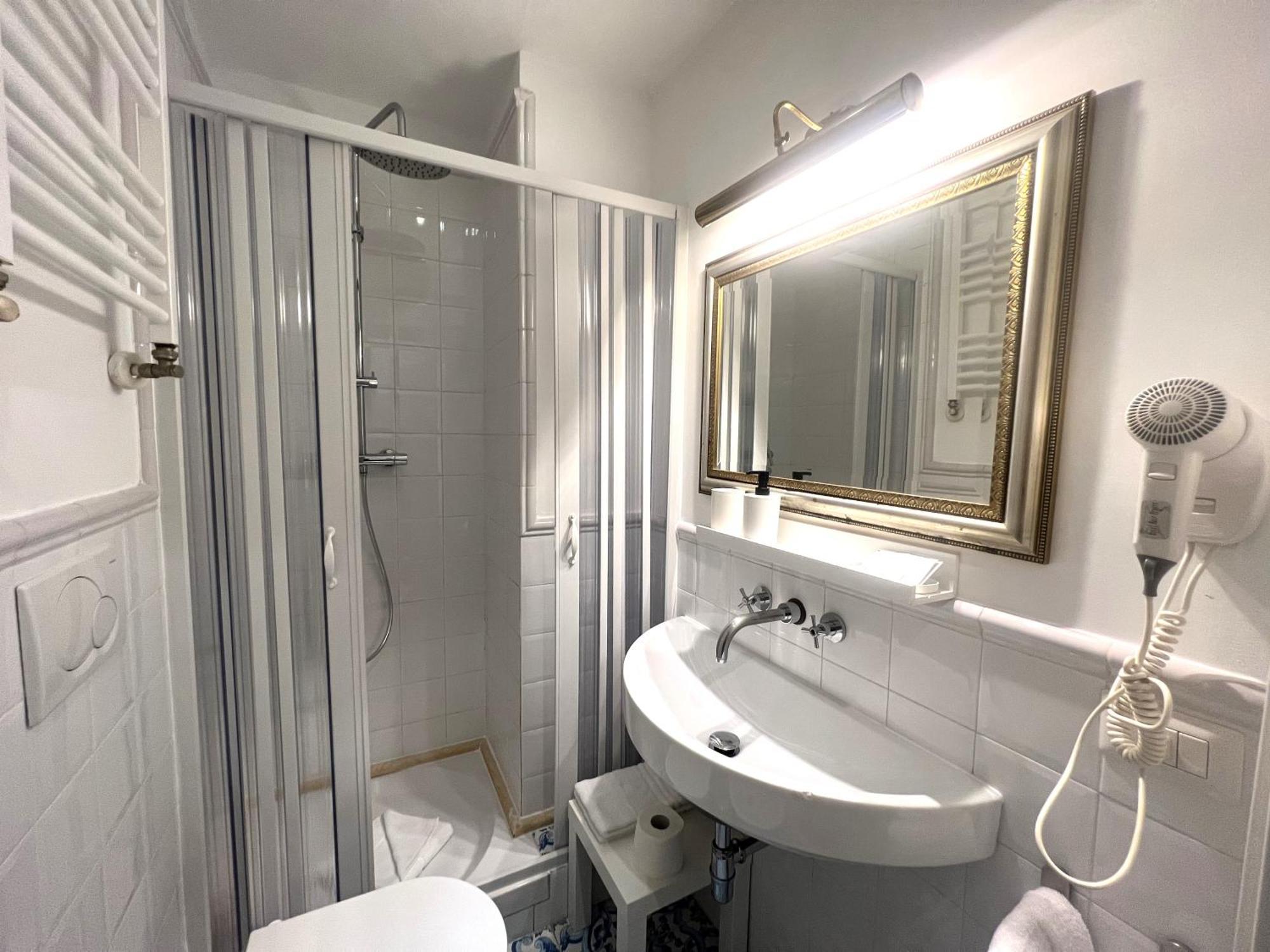 Interno Roma Hotel Kültér fotó